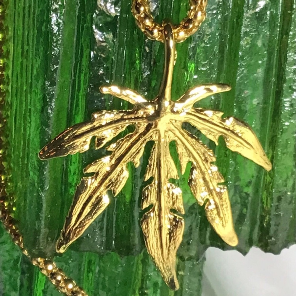 Pot leaf potleaf weed marijuana pendant necklace Gold colored